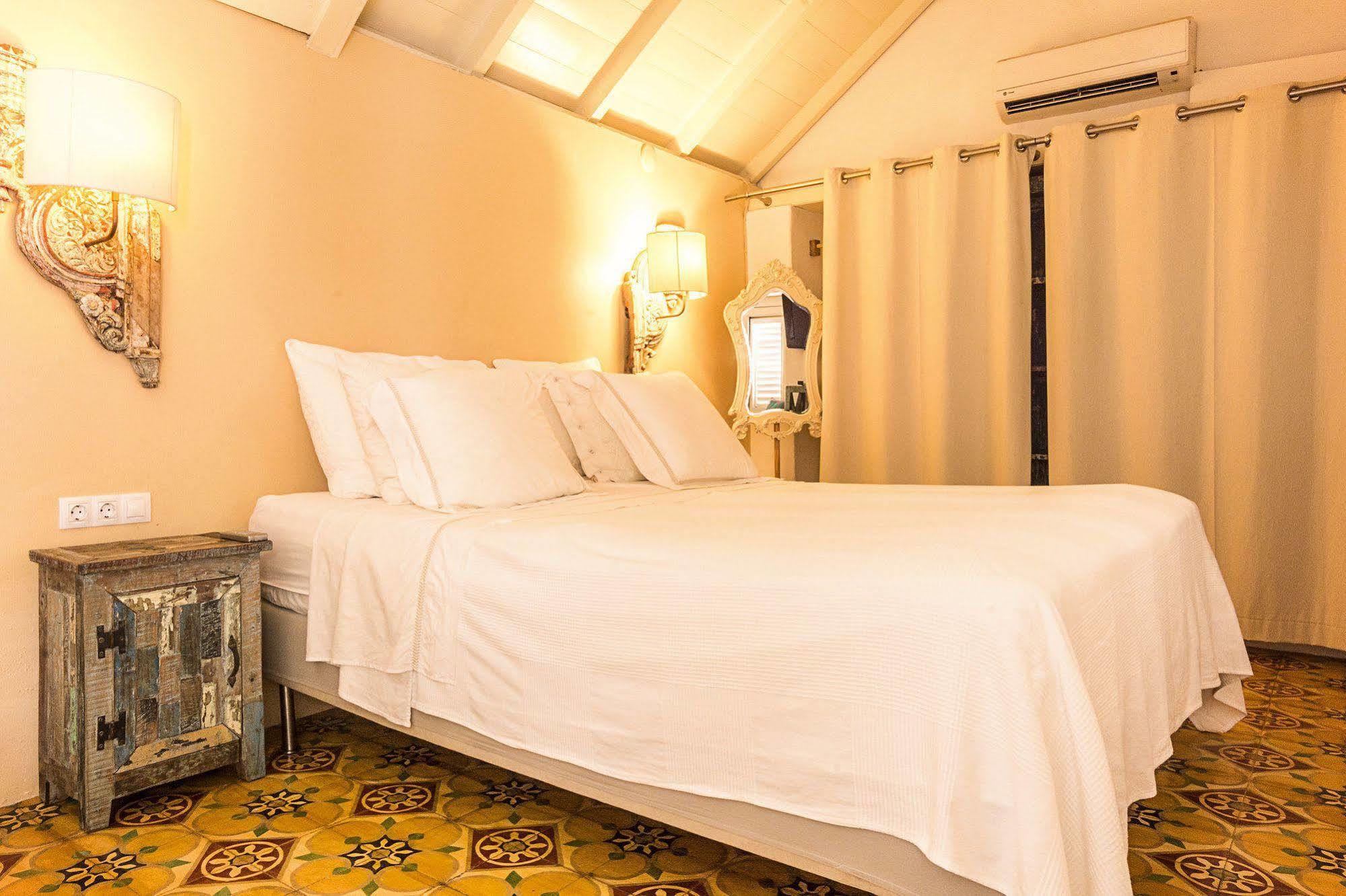 Villa Tokara Boutique Hotel Willemstad Exteriör bild
